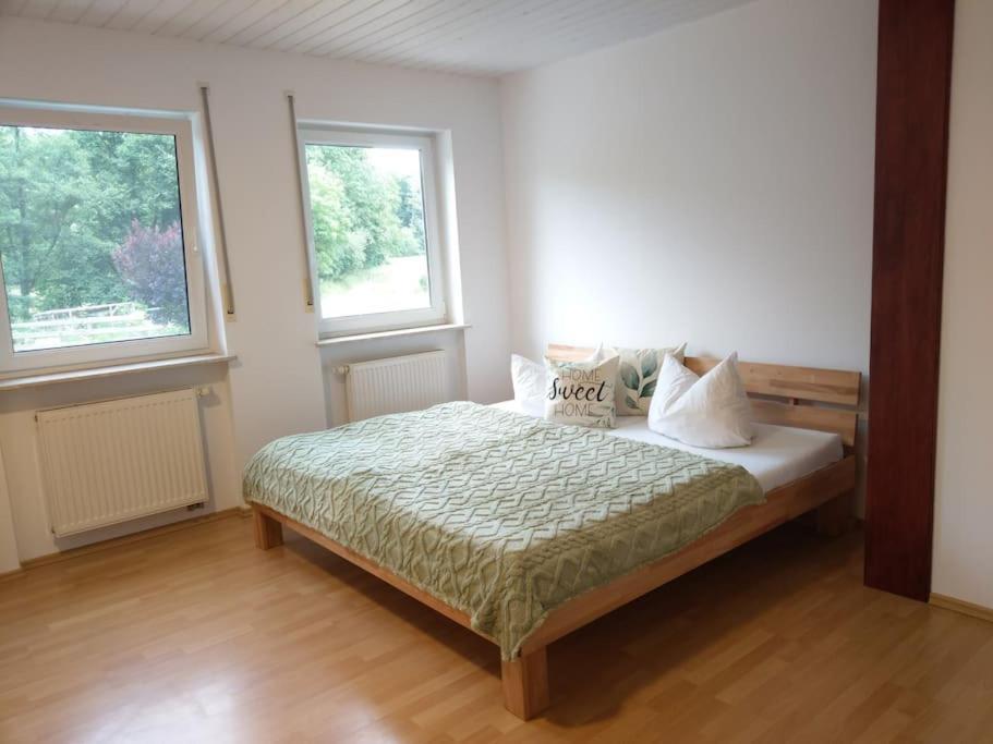 Wald-Apartment Limbach-Oberfrohna Exterior photo